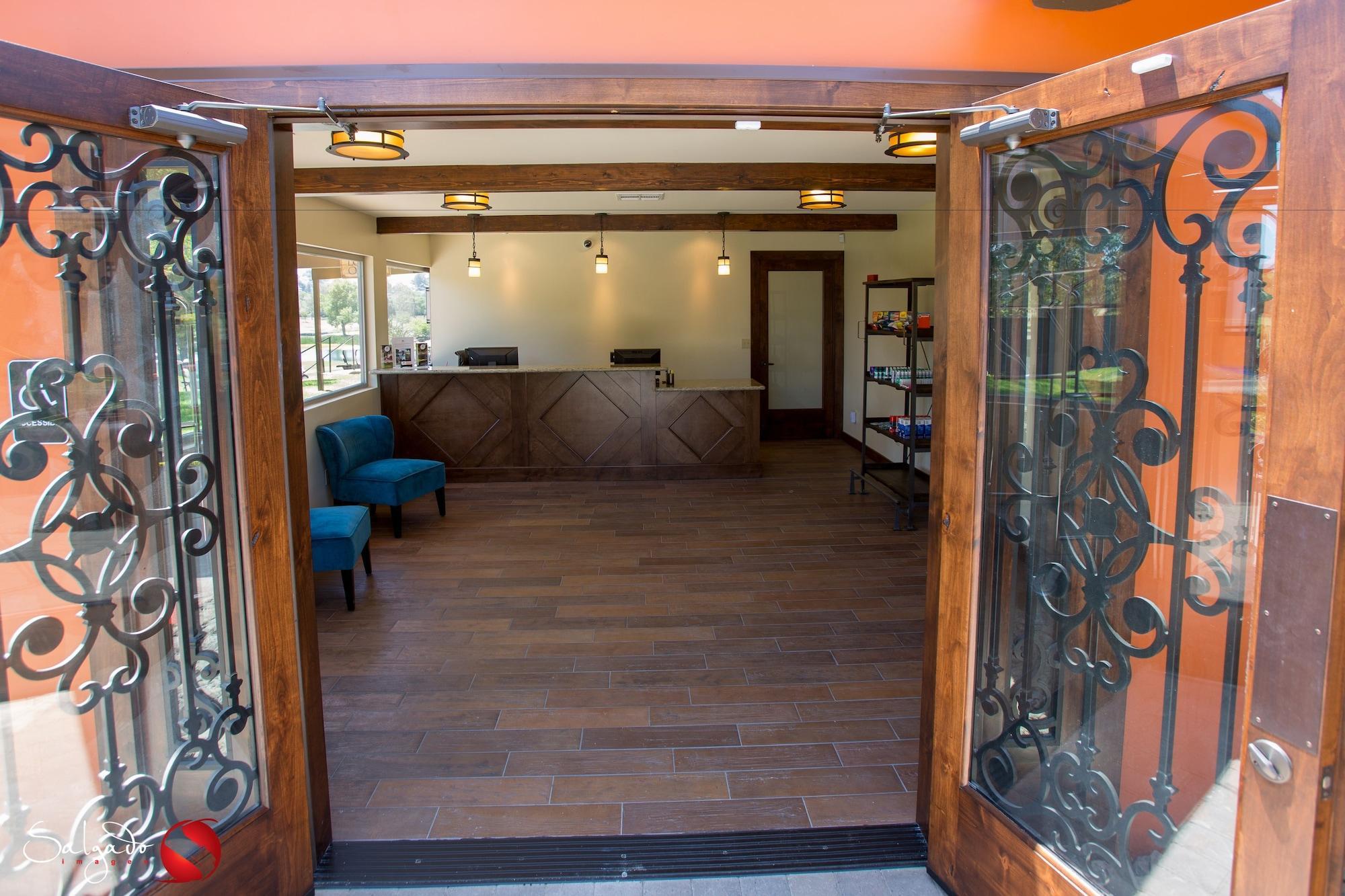 Carlton Oaks Lodge, Ascend Hotel Collection Santee Kültér fotó