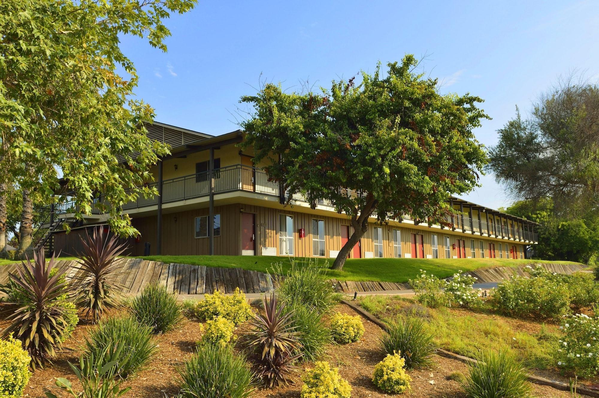 Carlton Oaks Lodge, Ascend Hotel Collection Santee Kültér fotó